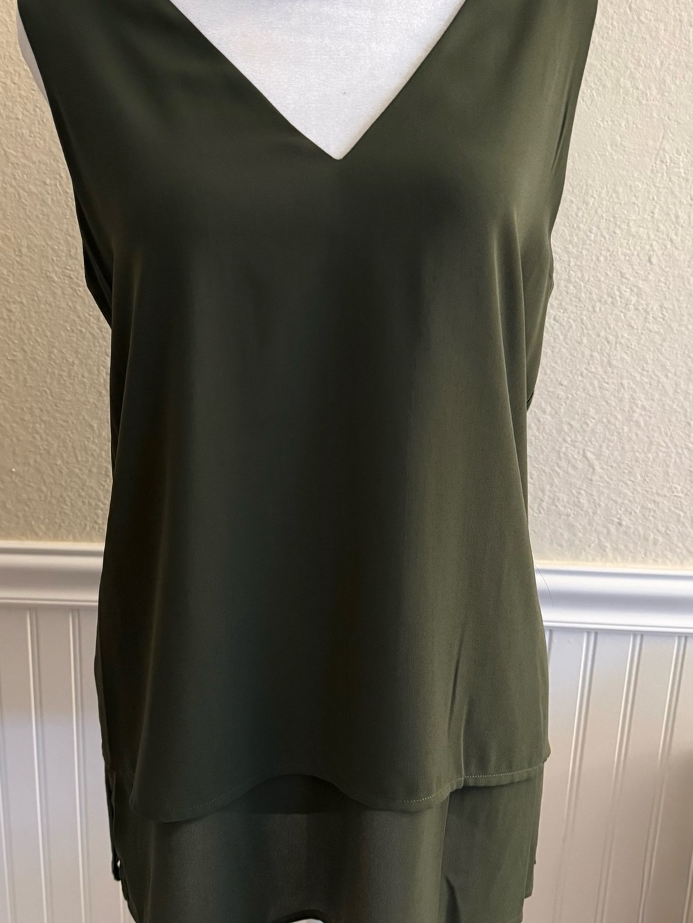 MK Sleeveless V-Neck Layered Hem Tank Tunic - Olive Green - Picture 2 of 5